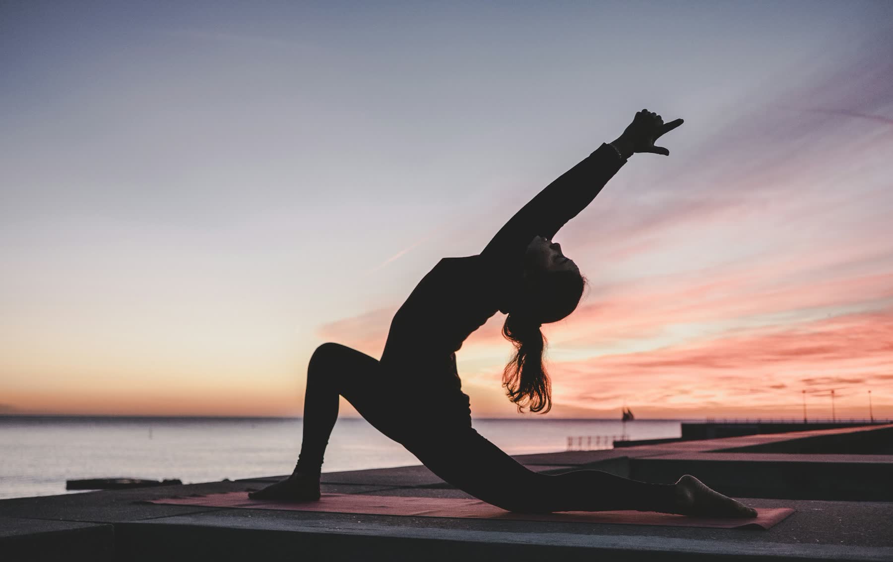 Yoga la răsărit